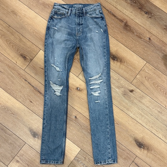 Arizona Jean Company Denim - Arizona Distressed Blue Jeans highest rise drainpipe Jean size 2